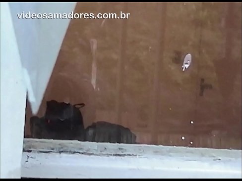 ❤️ Gizon hunkigarria bere neska-laguna beste mutil batekin ikusten, putz-bideo bat grabatzen bikotea molestatu gabe ❌ Azal pornoa gurean eu.kassavrn.ru ❌️
